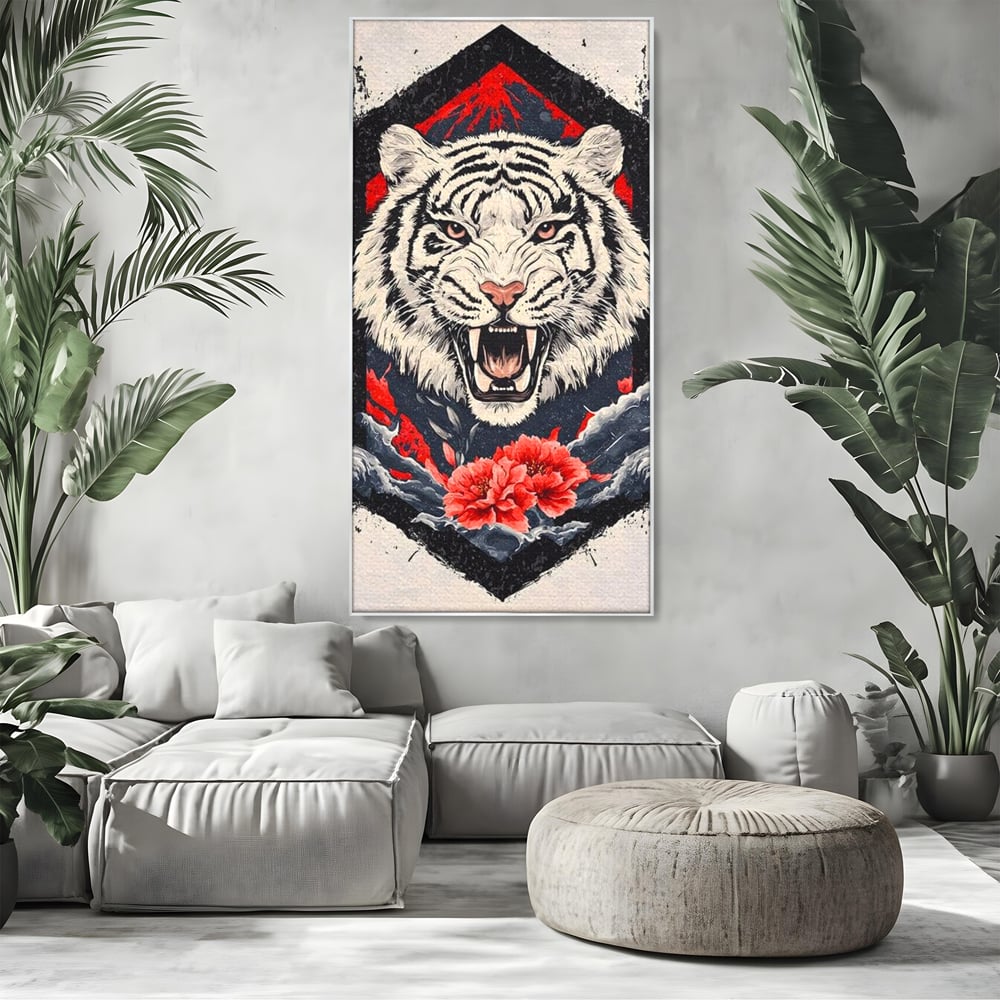 Tablou canvas cu tablou canvas cu tigru alb si flori rosii, in rama de aluminiu argintiu, pe perete intr-un living